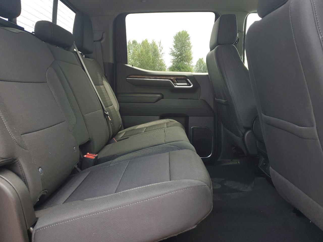2025 Chevrolet Silverado K1500 LT