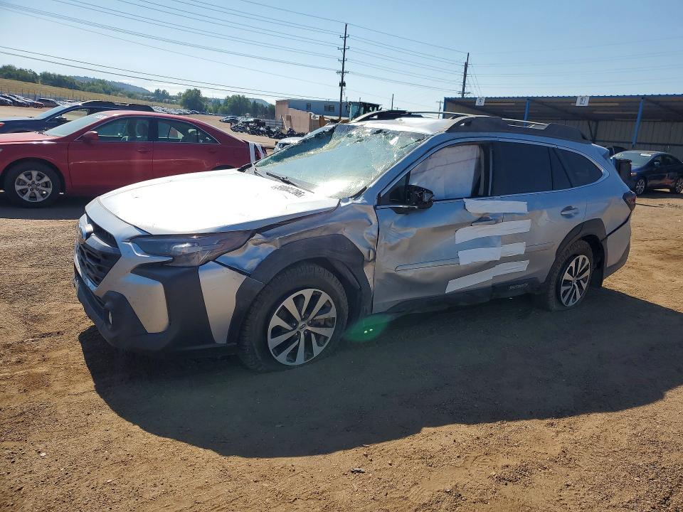 2023 Subaru Outback Premium