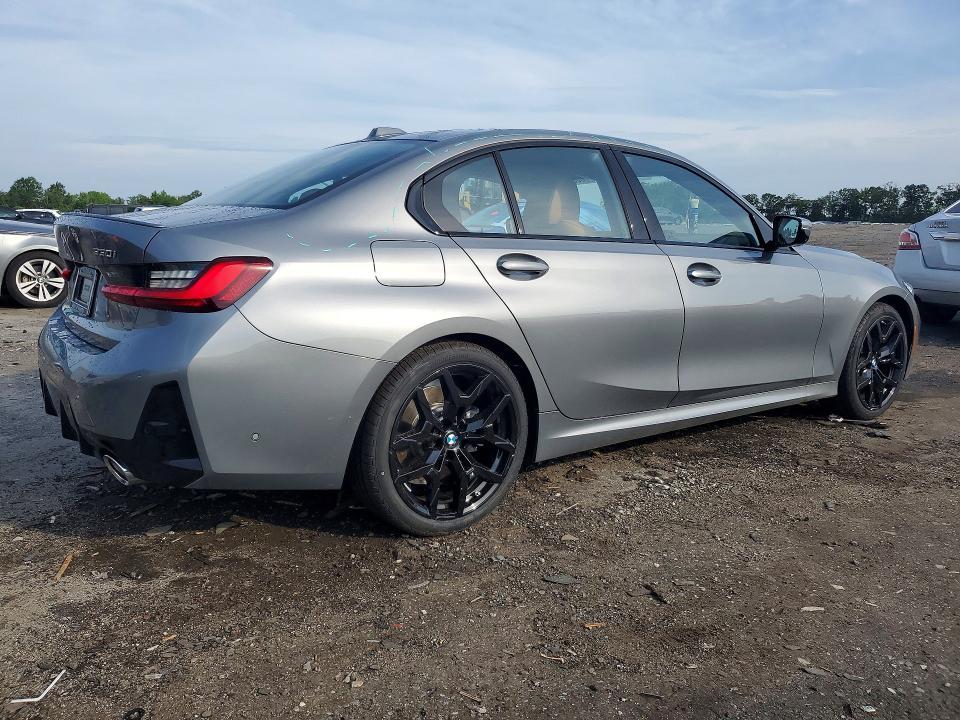 2026 BMW 330xi