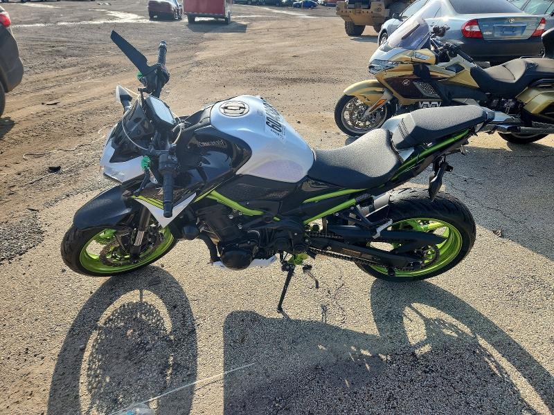 2021 Kawasaki ZR900 F