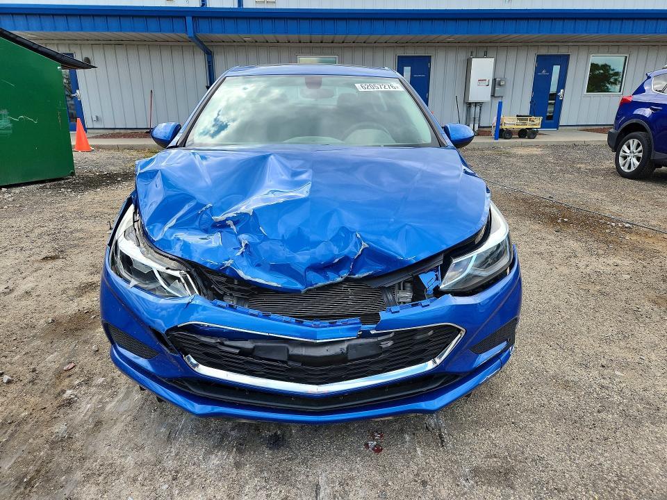 2017 Chevrolet Cruz lt