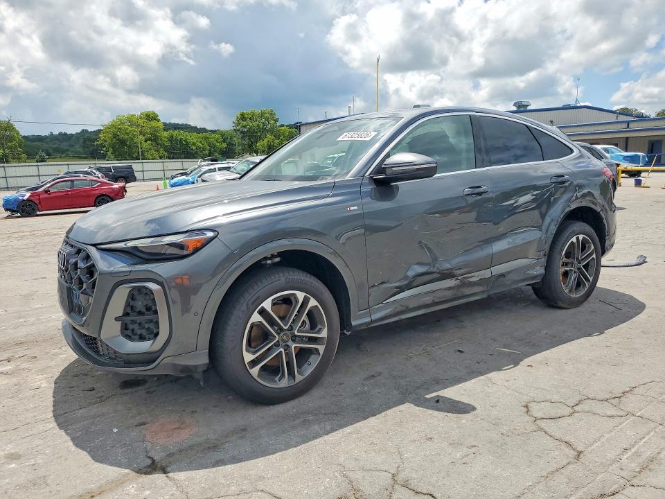 2026 Audi Q5 Sportback Premium
