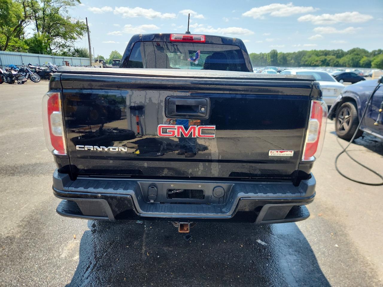 2015 GMC Canyon SLE