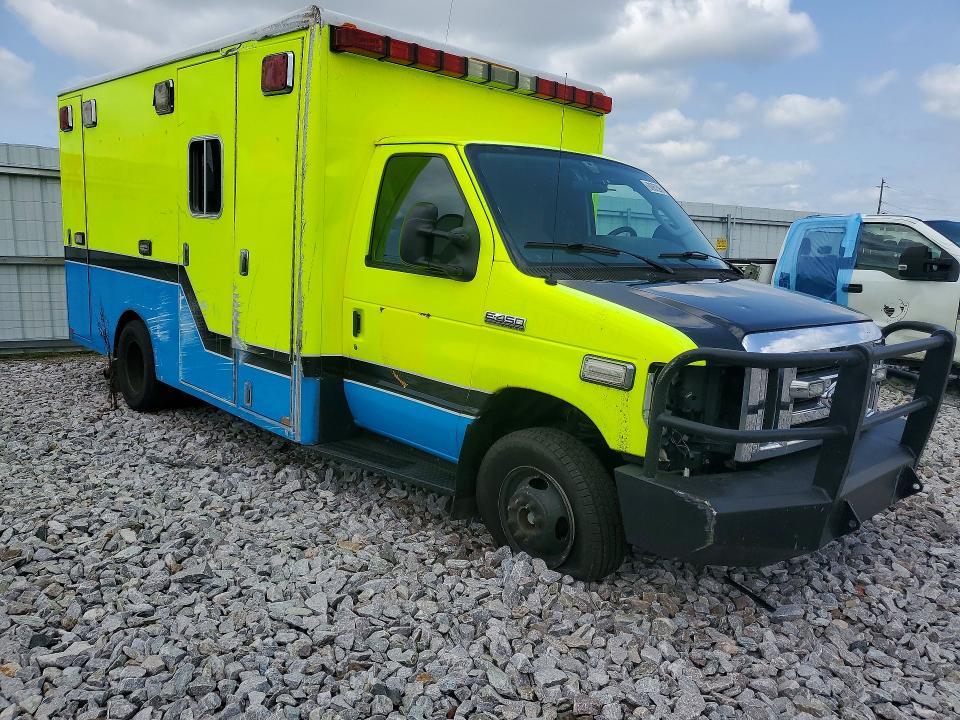 2009 Ford Econoline E450 Super Duty Cutaway Van