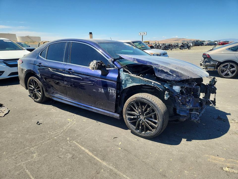 2021 Toyota Camry xse
