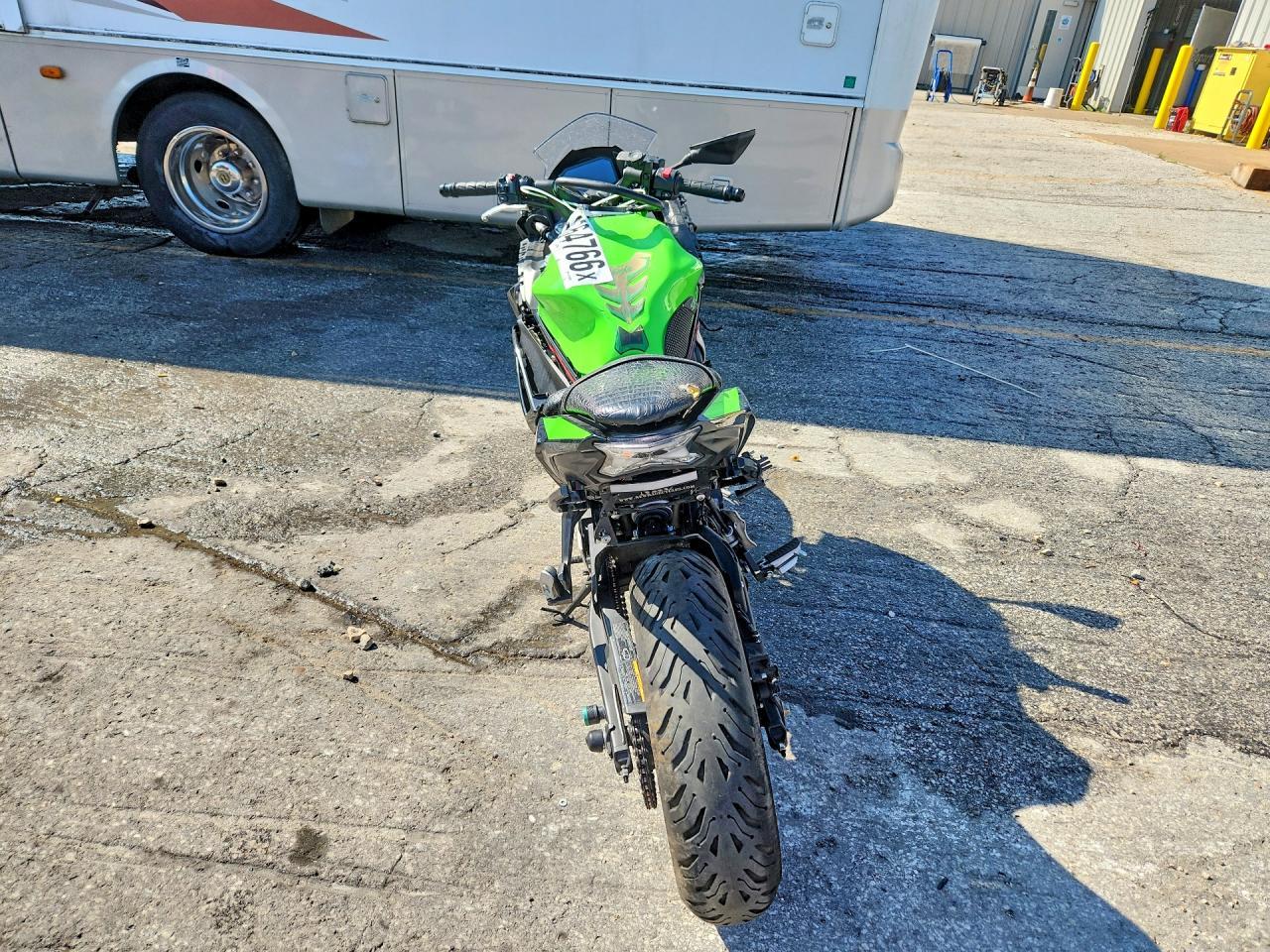 2022 Kawasaki EX650 N