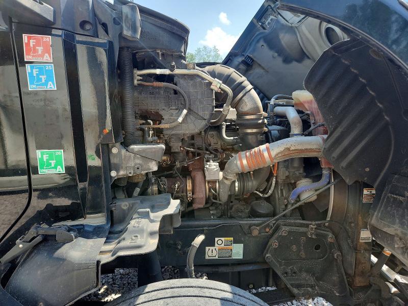 2020 Kenworth T680 Semi Truck