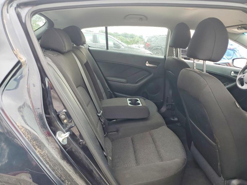 2017 KIA Forte lx