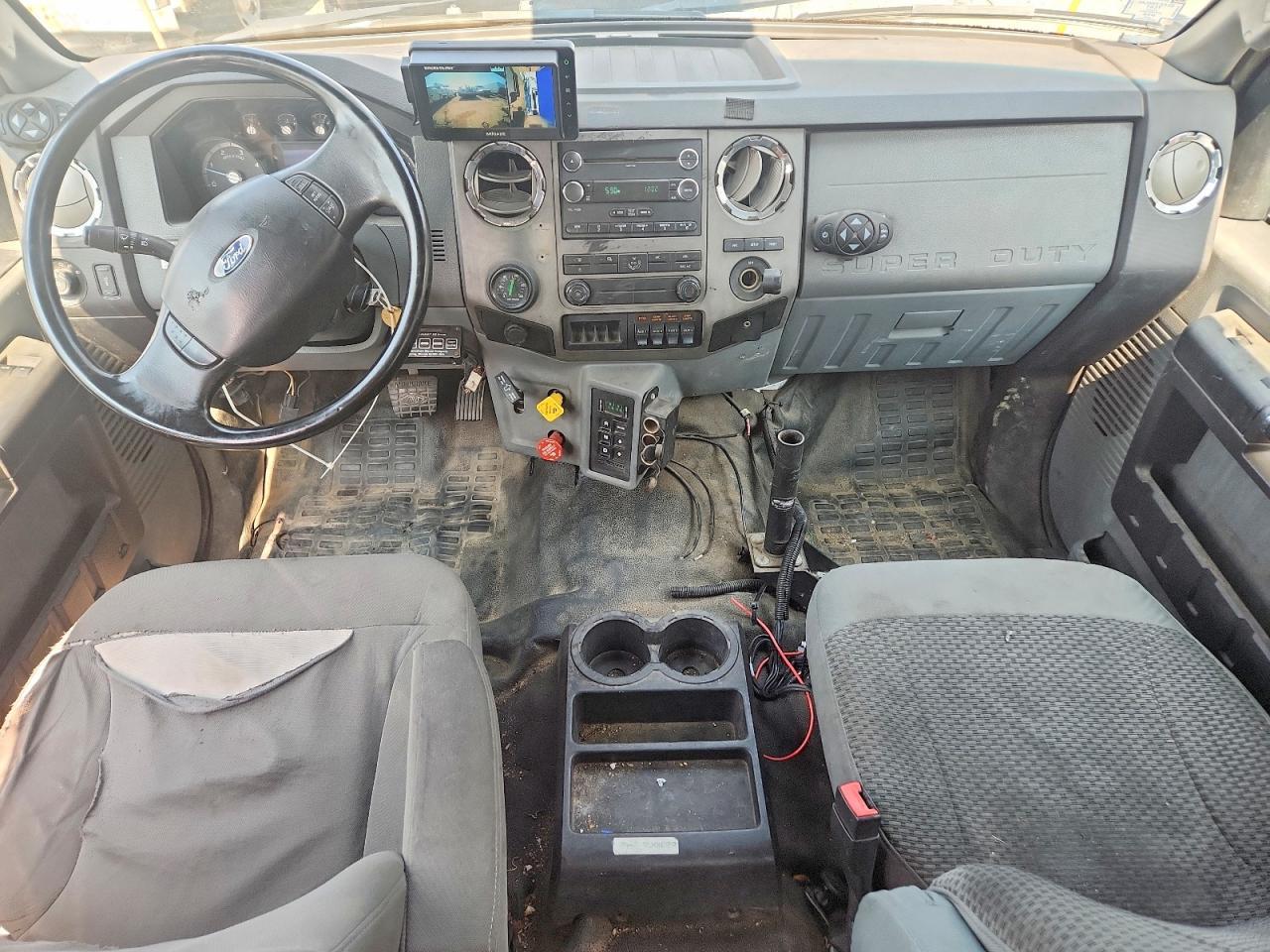 2011 Ford F750 Super Duty Bucket Truck