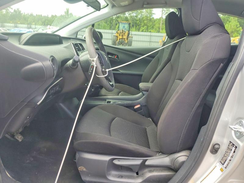 2021 Toyota Prius l eco