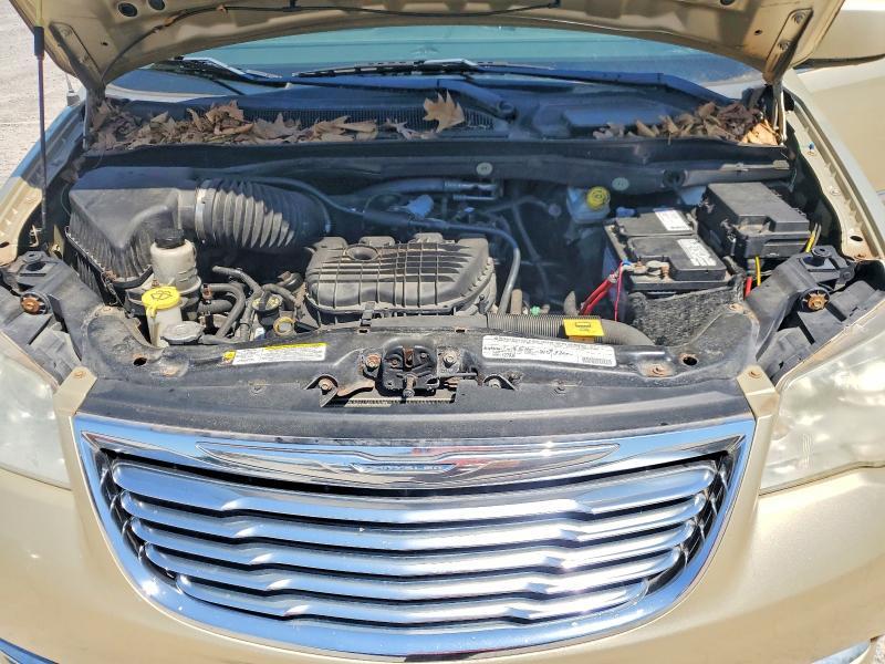 2011 Chrysler Town & Country Touring