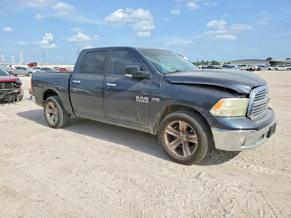 2016 Dodge Ram 1500 slt