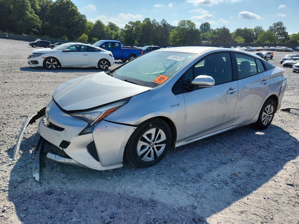 2016 Toyota Prius Three