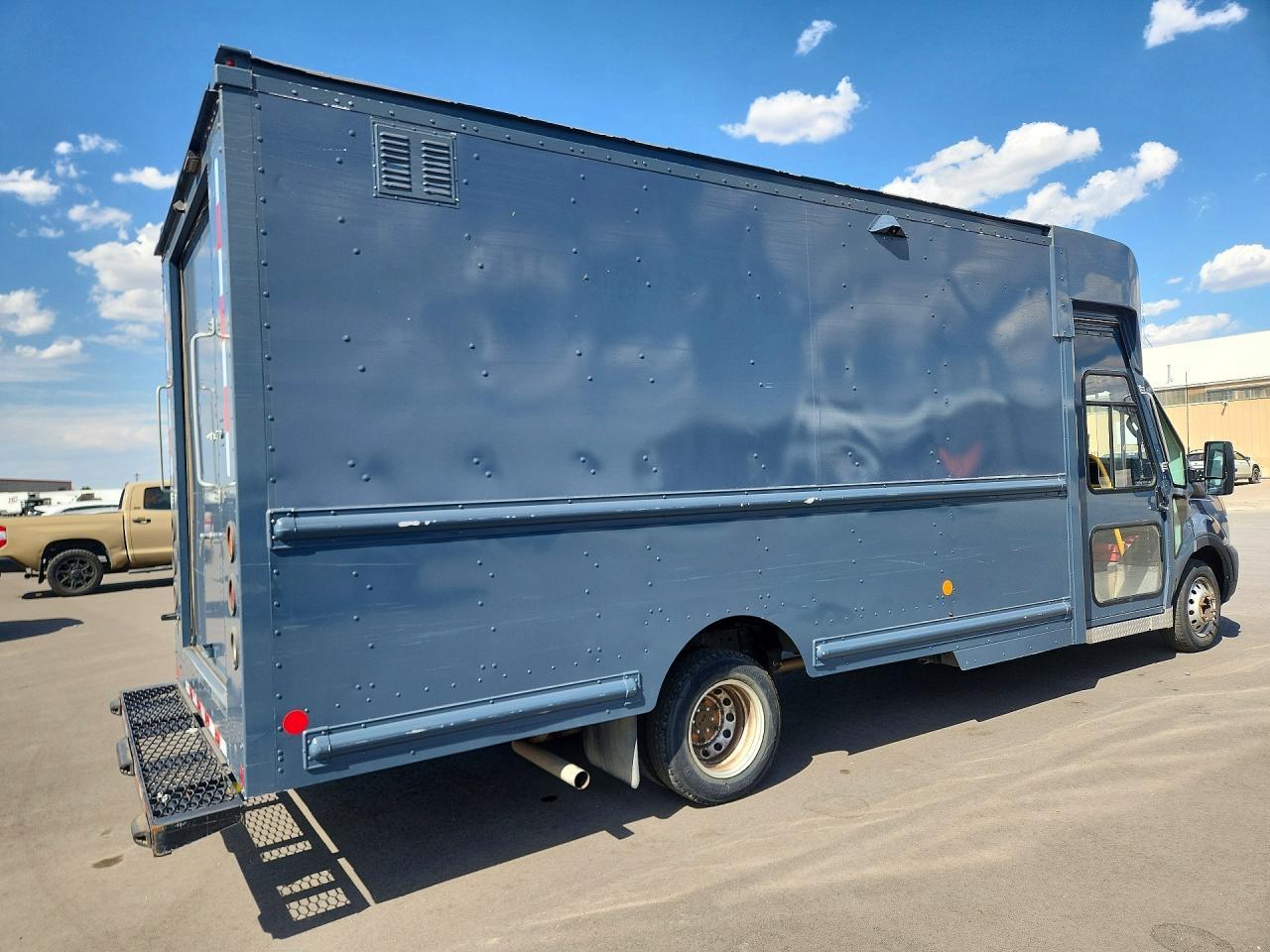 2021 Ford Transit Delivery Truck