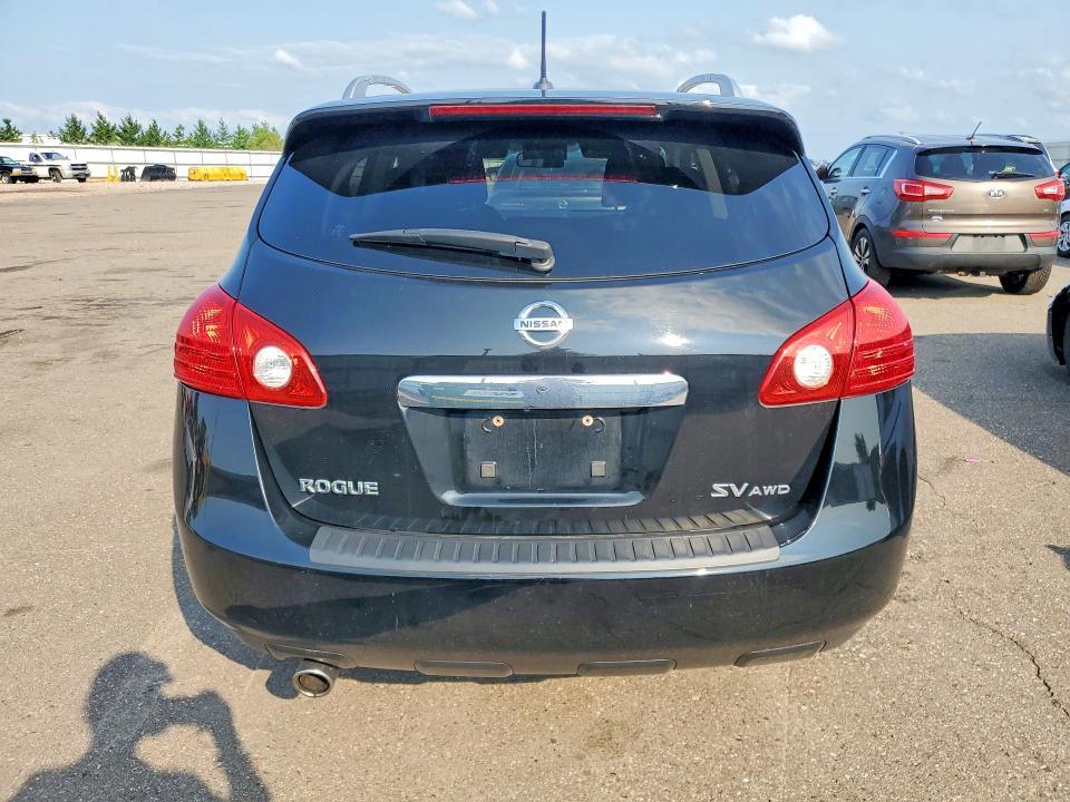 2012 Nissan Rogue s