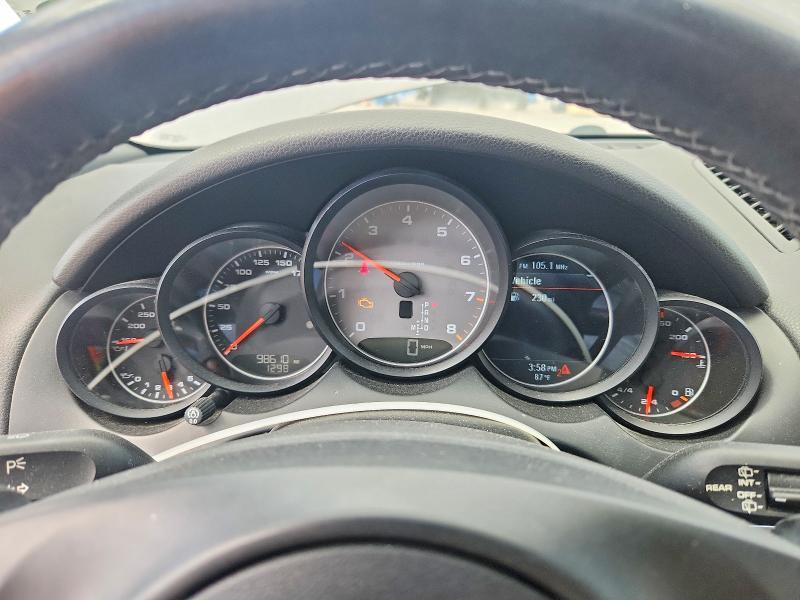 2011 Porsche Cayenne s