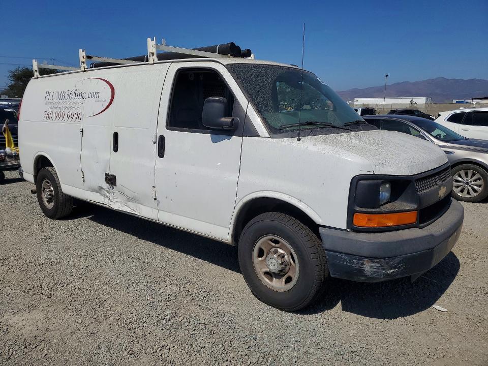 2015 Chevrolet Express G2500