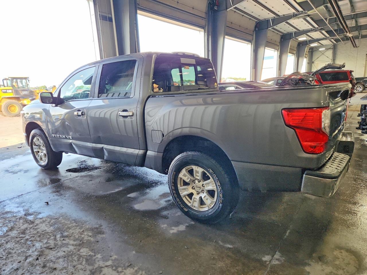 2019 Nissan Titan SV