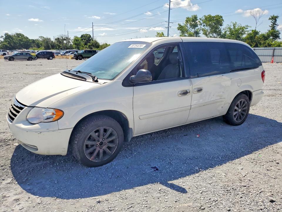 2007 Chrysler Town & Country lx