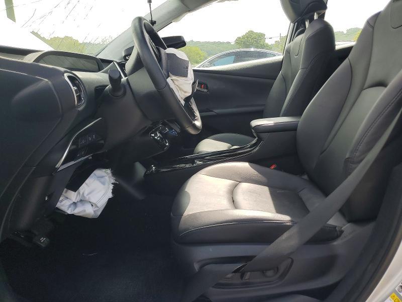 2020 Toyota Prius xle