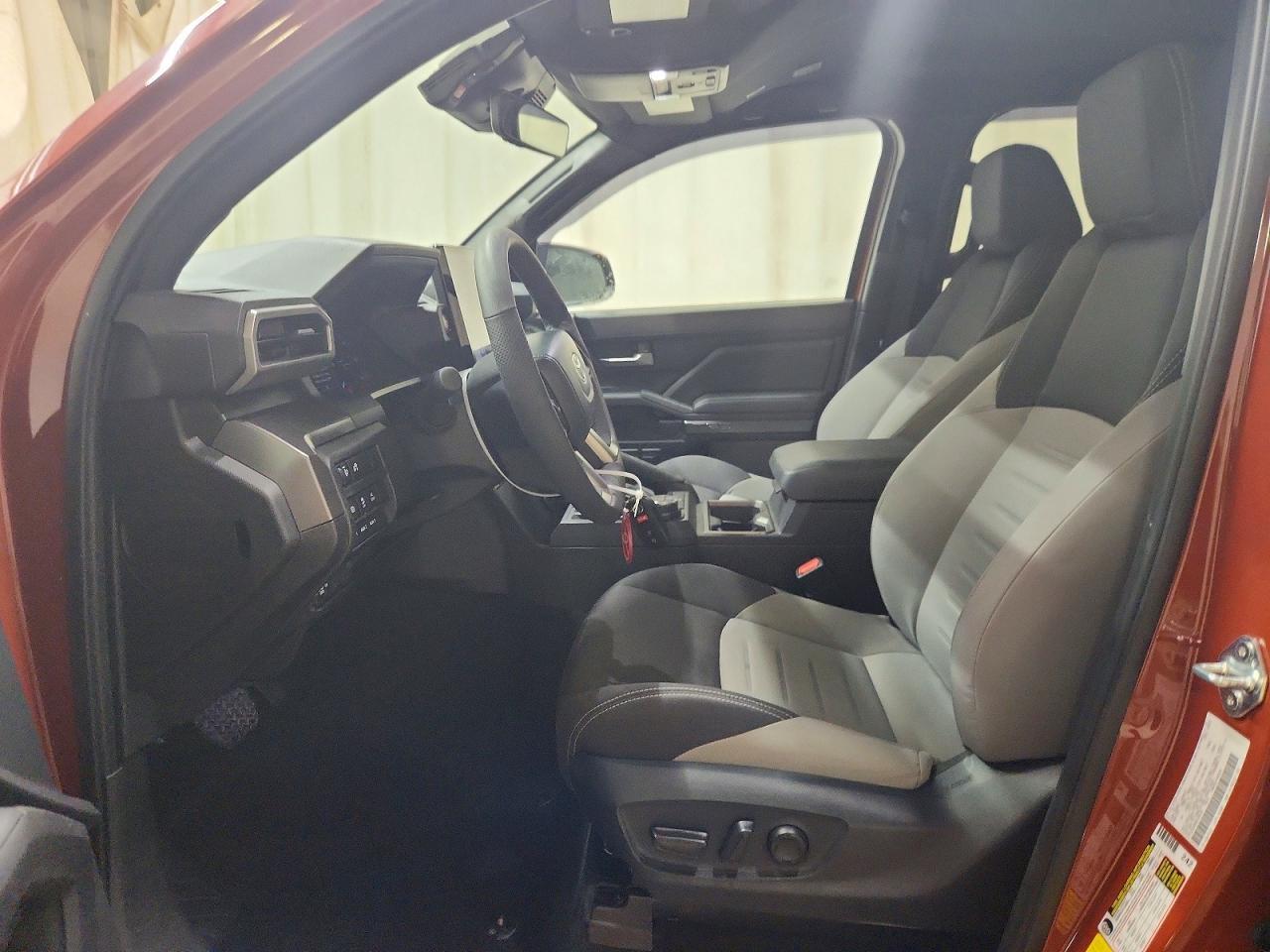 2025 Toyota Tacoma TRD OFF-Road