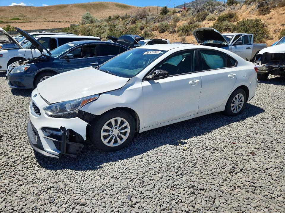 2021 KIA Forte fe
