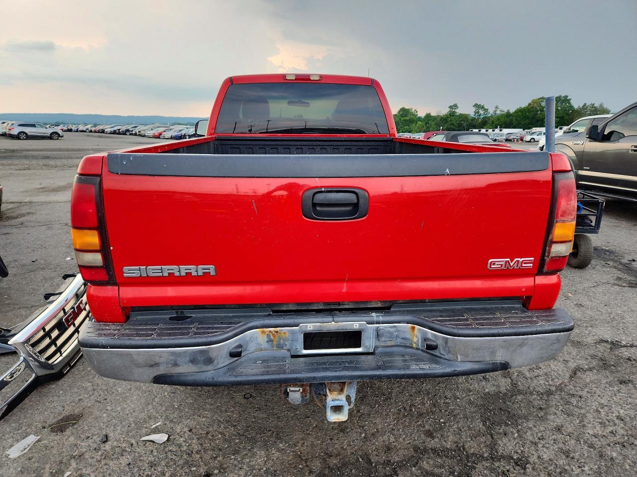 2004 GMC Sierra K2500 Heavy Duty