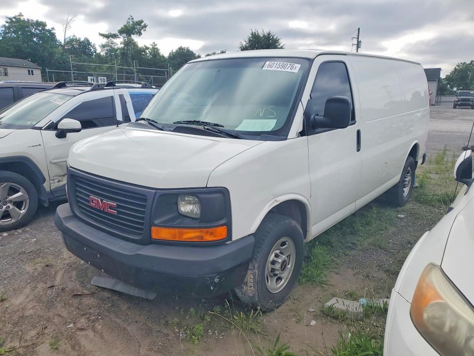 2016 GMC Savana G2500-delivery van