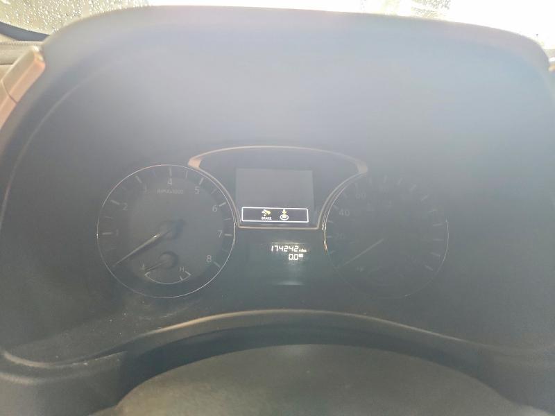 2015 Nissan Pathfinder sl