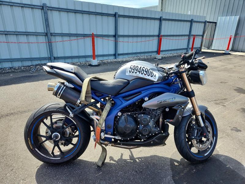2013 Triumph Speed Triple abs
