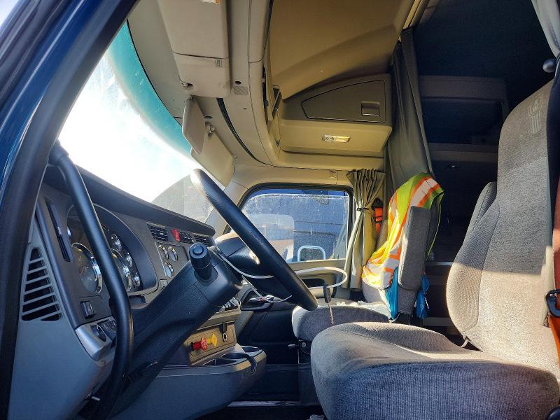 2020 Kenworth T680 Semi Truck