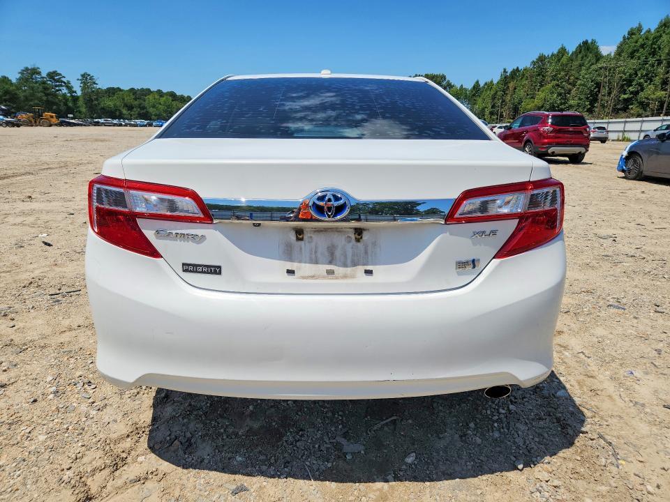 2013 Toyota Camry Hybrid xle