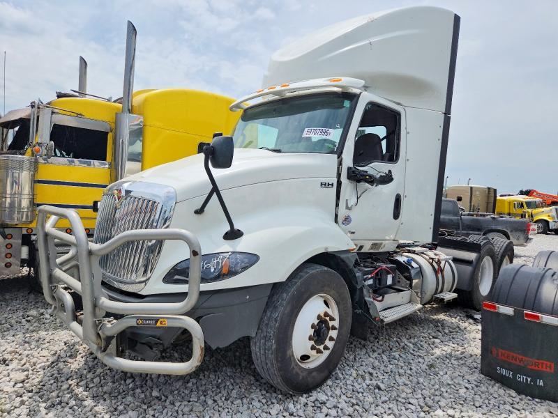 2022 International RH613 Semi Truck