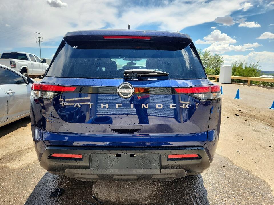 2026 Nissan Pathfinder sv
