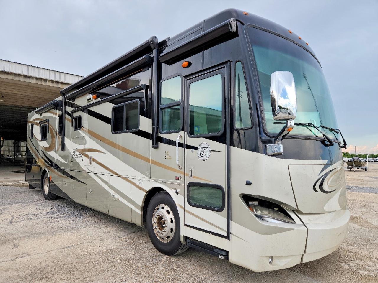 2011 RV Recreational Vehicle (RV)