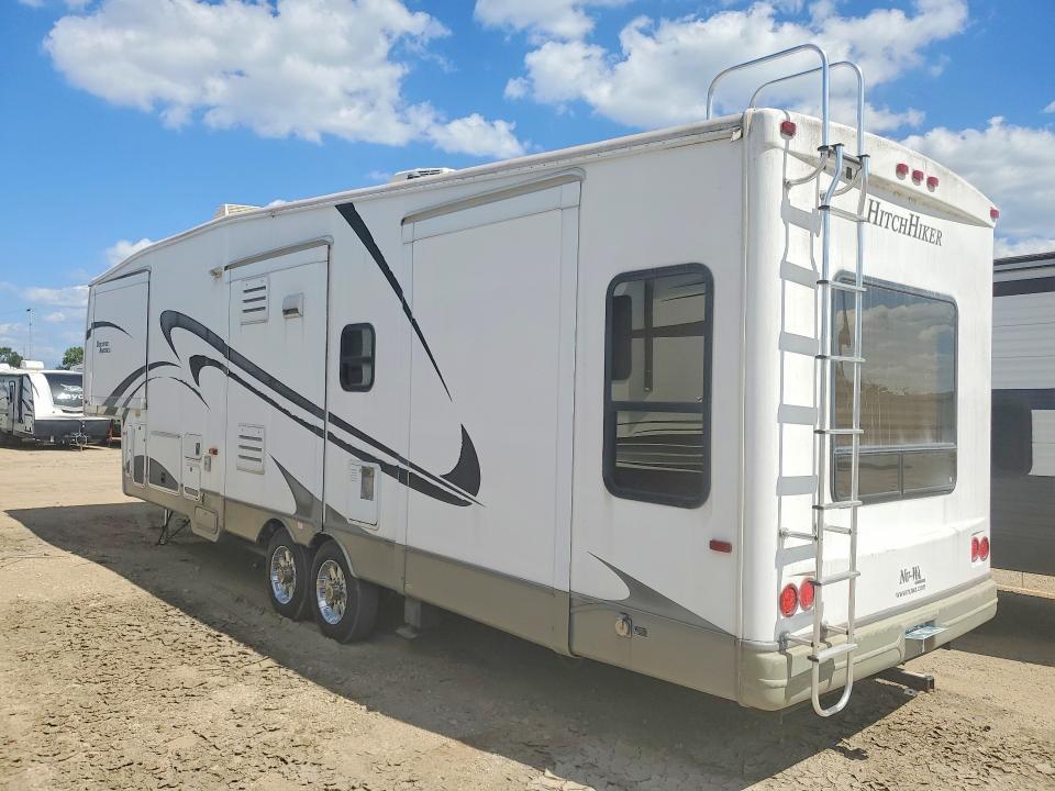 2011 Nu Wa Hitchhiker Camper