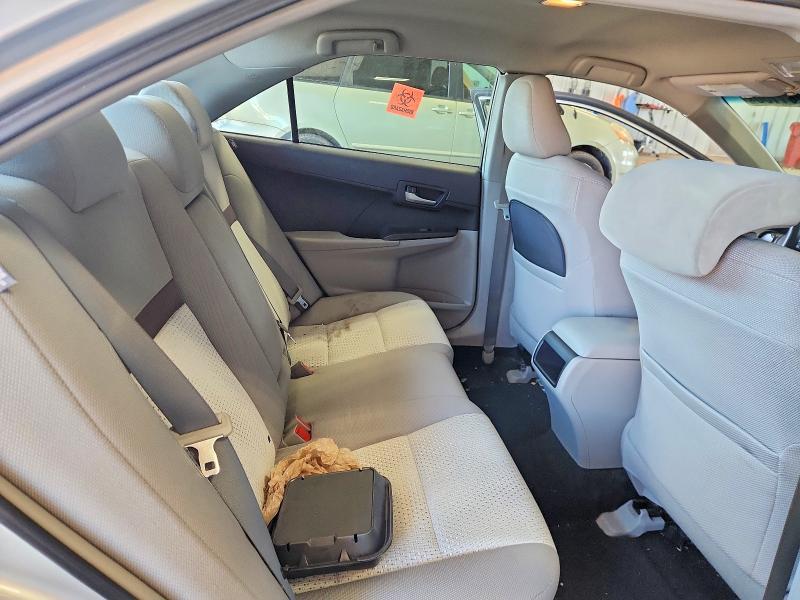 2014 Toyota Camry le
