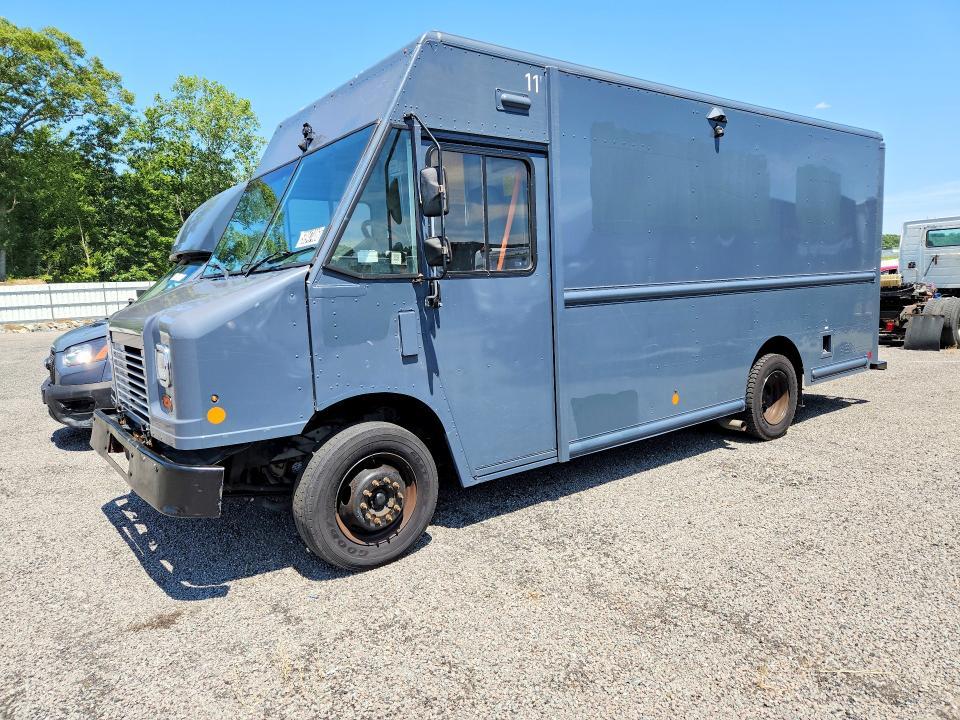 2020 Ford F59 Delivery Truck
