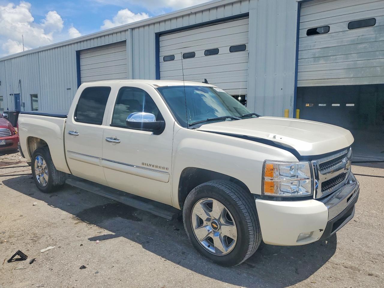 2011 Chevrolet Silverado C1500 LT