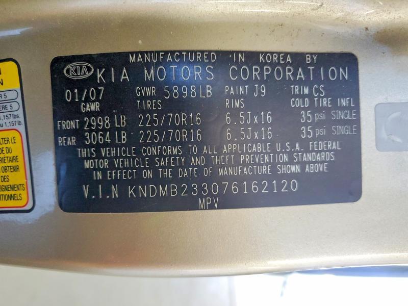 2007 KIA Sedona Base