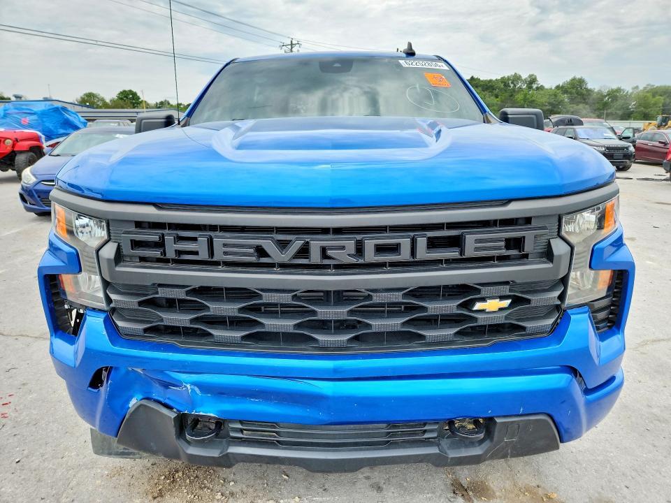 2022 Chevrolet Silverado K1500 Custom
