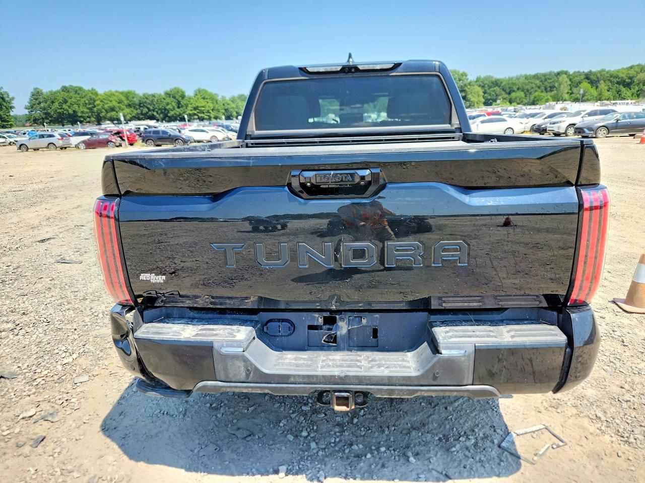 2025 Toyota Tundra Platinum