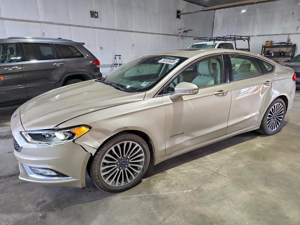 2017 Ford Fusion Titanium hev