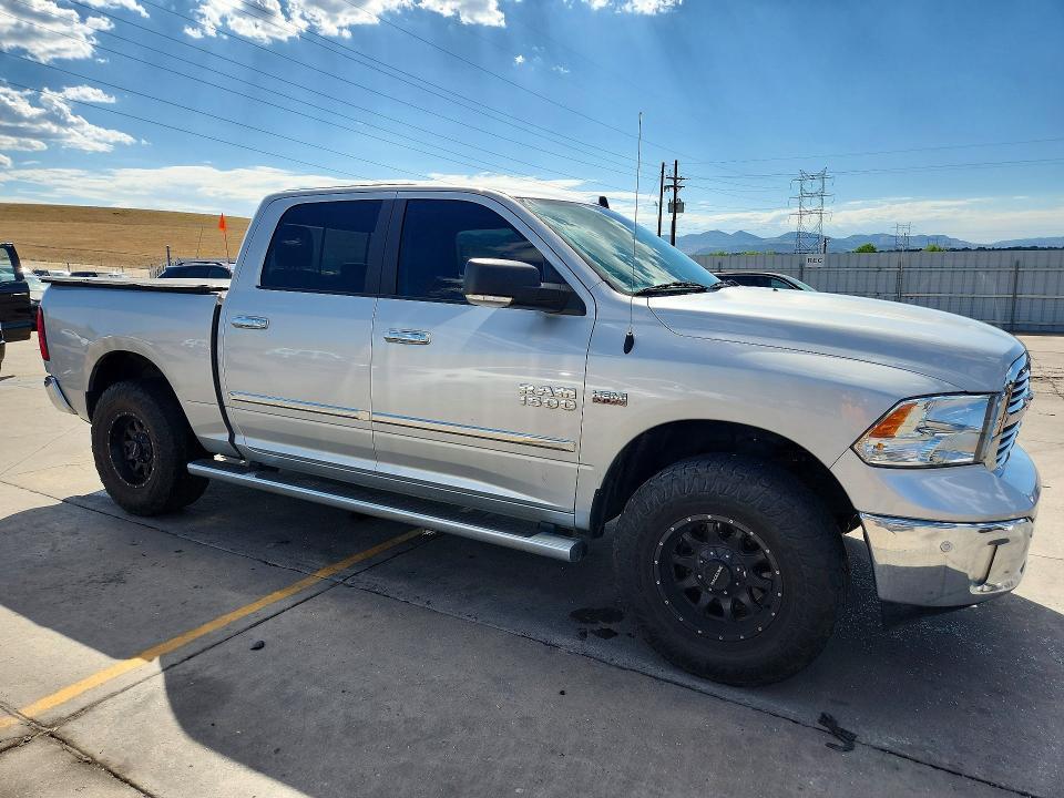 2017 Dodge Ram 1500 slt