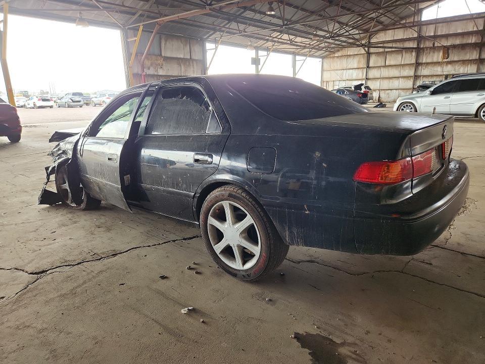 2001 Toyota Camry le