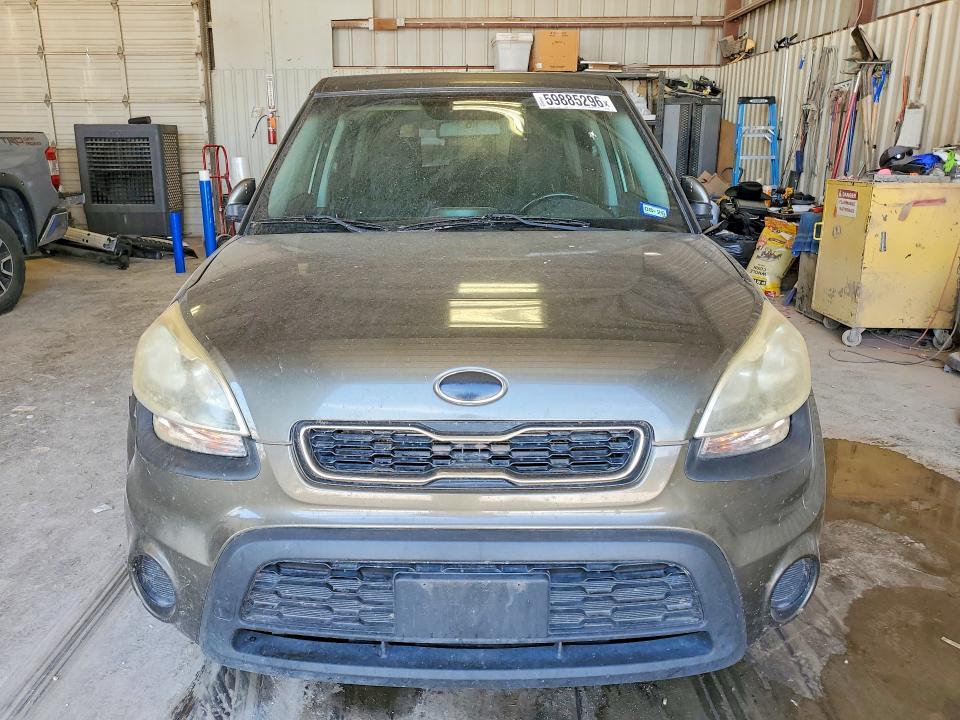 2013 KIA Soul +
