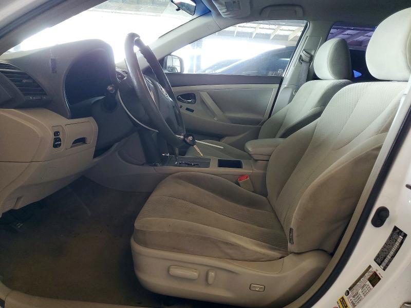 2009 Toyota Camry le