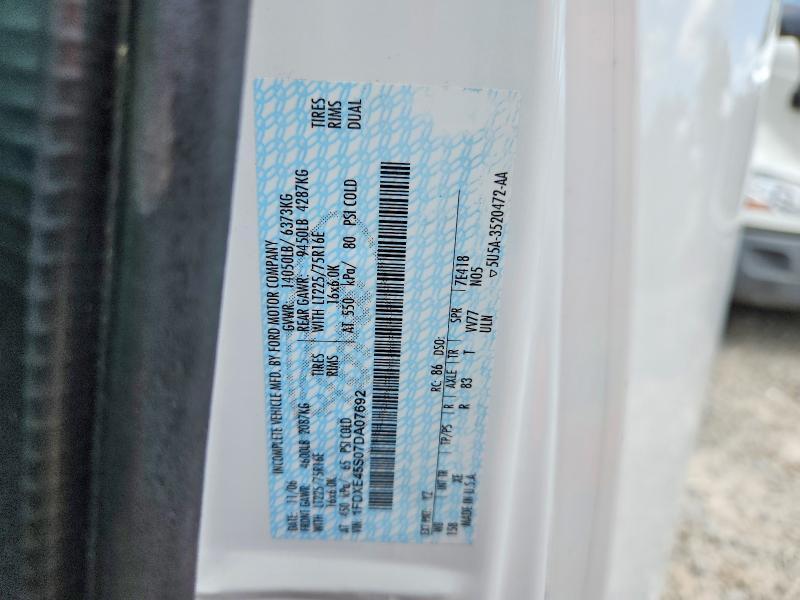 2007 Ford Econoline E450 Super Duty Cutaway Van