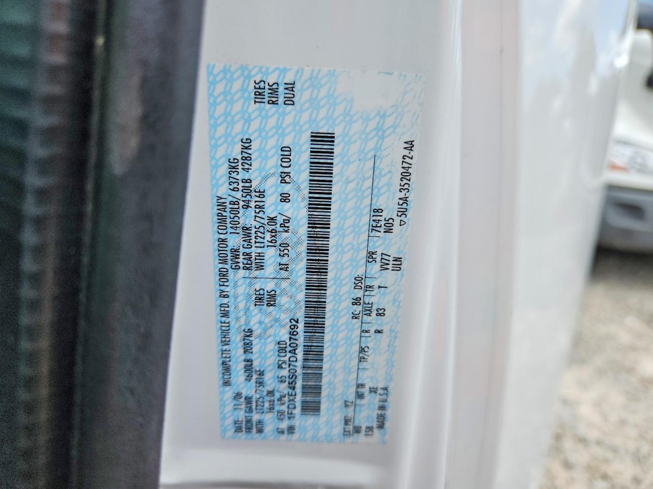 2007 Ford Econoline E450 Super Duty Cutaway Van