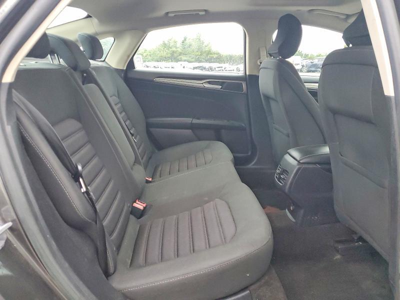 2018 Ford Fusion se Hybrid